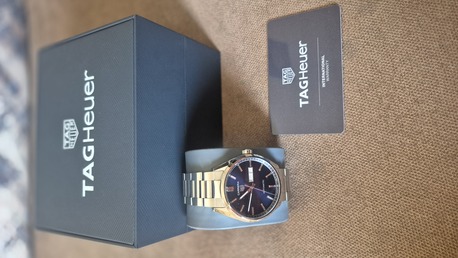 SAR 1,  Selling Tag Heuer Watch