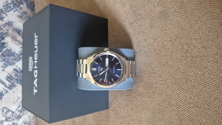 SAR 1,  Selling Tag Heuer Watch photo 2
