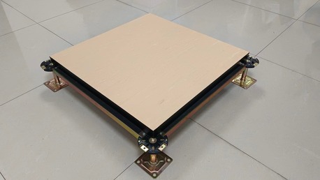 Raised Floor Installation Works photo 2