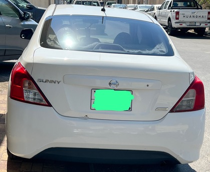 Nissan Sunny 2015 Model Car For Sale photo 2