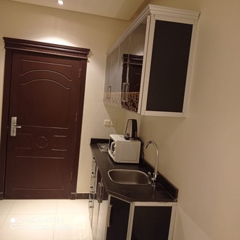 SAR 3600/month,  Furnished,  1 BR,  Executive 1 BHK And Studio Available For Rent In Granada, Opposite Shuhada Park. photo 3