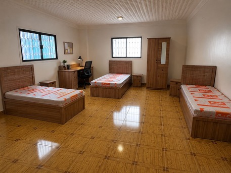 SAR 1700/month,  Executive Beds Near Tahlia Street & Bank Albilad Metro | Al Olaya Riyadh | +966 590361616 photo 1