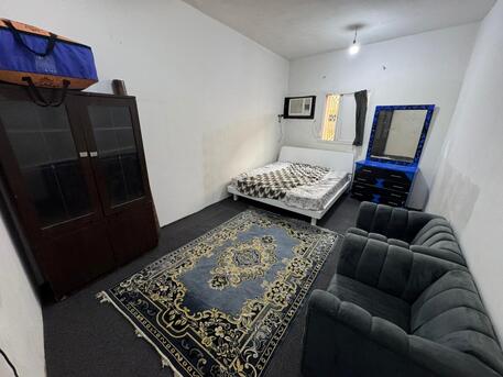 SAR 2250/month,  2 BHK, Furnished Flat Available For A Family Or Working Women Very Near (Metro) Blue Line. photo 1