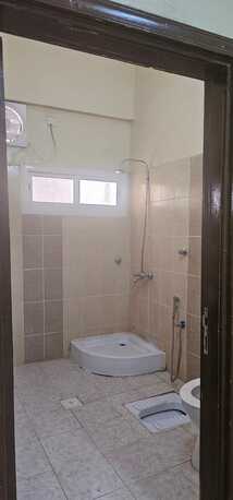 SAR 15000/year,  2 BR,  Neat And Clean Family Flat For Rent Near Of Al Haram photo 3