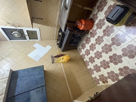 SAR 1800/month,  2 BR,  Well Furnished Family Flat Available For Family In Batha Riyadh photo 3