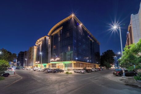 SAR 560000,  4 BR,  Apartments For Sale In Jeddah Ideal For Individuals < Companies