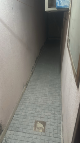 Room For Rent In 2BHK Apartment @ SR 800 At Akrabiah. photo 1