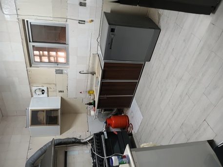 SAR 2000/month,  Furnished,  Apartment For Small Family/couple photo 2