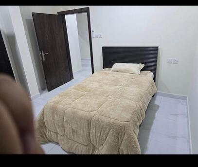 SAR 1800,  1000 Sq. Meter,  EXECTUIVE ACCOMODATION ROOMS ARE AVAILBLE FOR IMMIDAITE photo 2