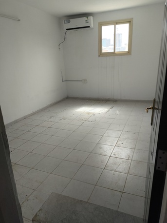 1 BR,  1 BHK Flat- Roof photo 2