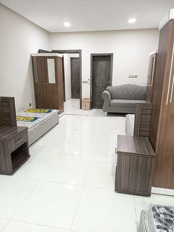 SAR 1650/month,  3 BR,  Sharing Apartment For Working Professionals And Bachelors , Separate Rooms And Bedspace . photo 2