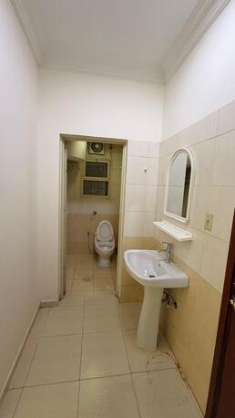 SAR 1000/month,  1 BR,  201 Sq. Feet,  🏠 Spacious Room For Sublet – Peaceful Location photo 2