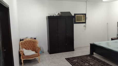 SAR 1200/month,  1 BR,  An Executive A Big Room (For FAMILY) Available Immediately With A Separate Entrance photo 2