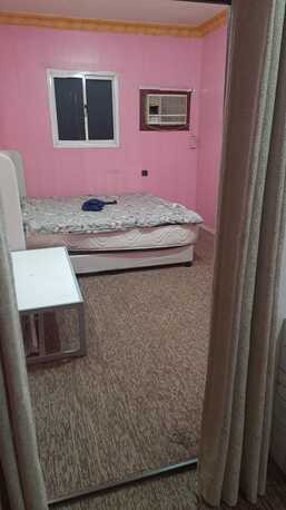 SAR 1200/month,  Flat Available For Bachelor_ Sublet (3 Months Advance – SR 3,600) photo 3