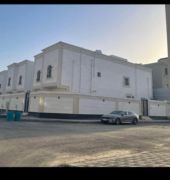 SAR 1200000,  307 Sq. Meter,  Deplux For Sell In Al Khobar Al Aziziyah (Al Sawari) photo 2