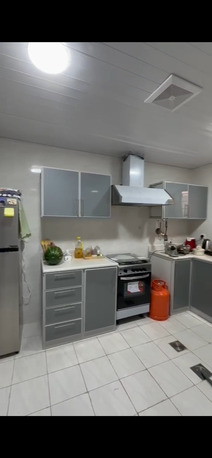SAR 3000,  800 Sq. Meter,  2BHK Family Flat Fully Furnished With Parking , Good Location . 3000 Per Month photo 2