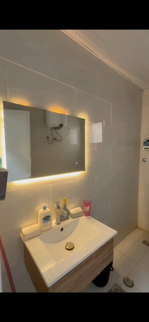 SAR 3000,  800 Sq. Meter,  2BHK Family Flat Fully Furnished With Parking , Good Location . 3000 Per Month photo 3