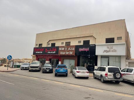 SAR 660000,  742 Sq. Meter,  Building With 22 Studios photo 1