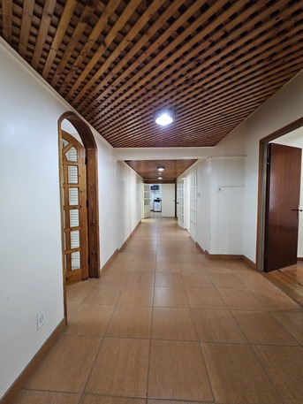 274 Sq. Meter,  OFFICE FOR RENT YEARLY photo 2