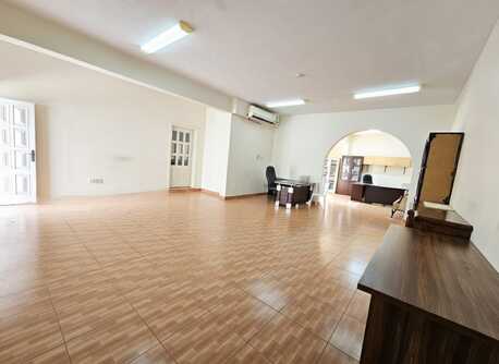 274 Sq. Meter,  OFFICE FOR RENT YEARLY photo 3