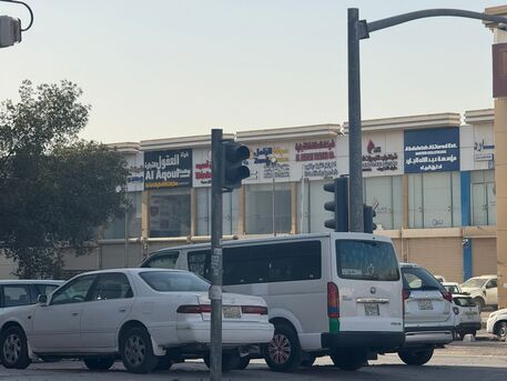 SAR 150000,  167 Sq. Meter,  Rental Shop In Malaz Main Street Ar Rail, Behind Masdar محل للإيجار في شارع الملز أر photo 2