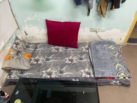 SAR 500/month,  BED SPACE AVAILABLE IN WELL FURNIAHED 1 BHK FLAT MEAR PANDA MALAZ photo 1