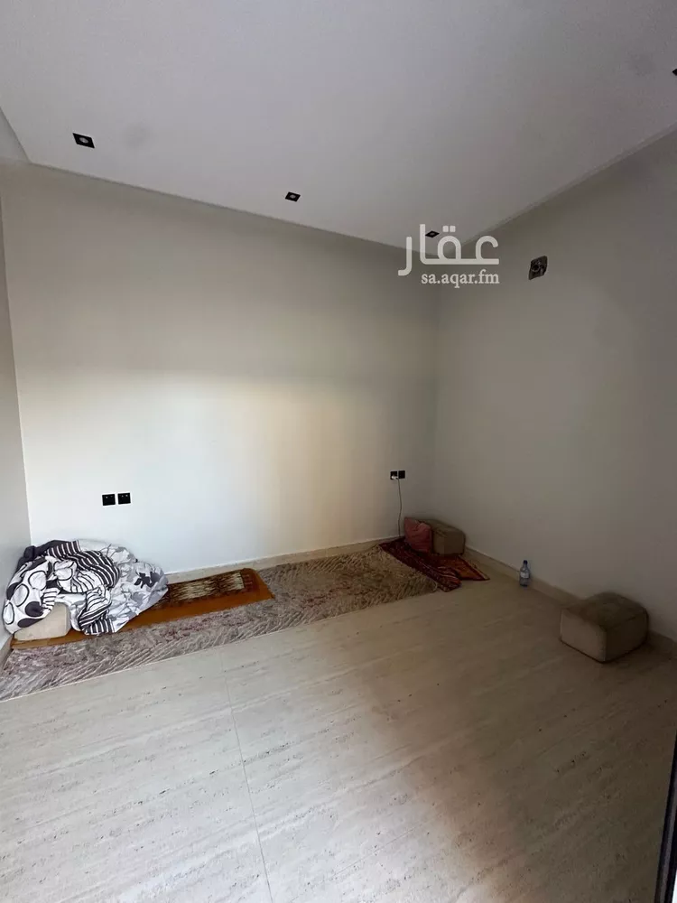 فيلا للبيع في شارع عبدالله العبسي, حي الزهرة, مدينة الرياض, منطقة الرياض photo 2