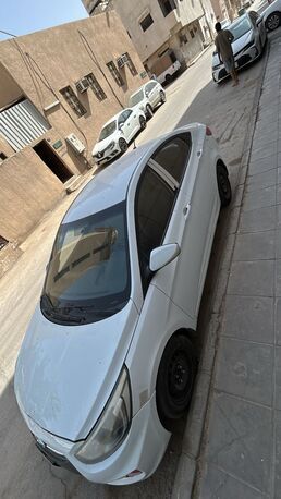 Car Available For Rent (Hyundai Accent) photo 3