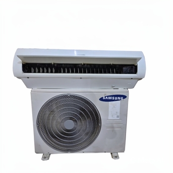 SAR 800,  Selling A Samsung 1.5 Ton Split Air Conditioner In Excellent Working Condition photo 3