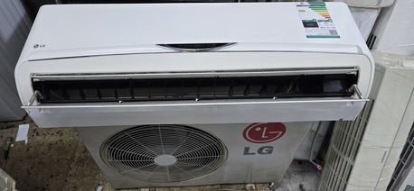SAR 700,  Sulaymaniya@ Selling All Types Of Used Split & Window Air Conditioner. Have Warranty. photo 2