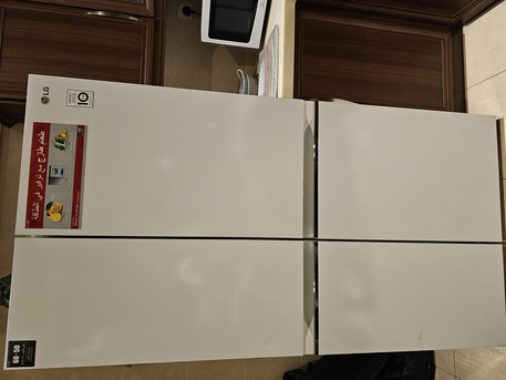 SAR 10050,  FINAL EXIT SALE – 50% OFF ALL BRANDED APPLIANCES & HOME CENTER SOFA SET photo 1