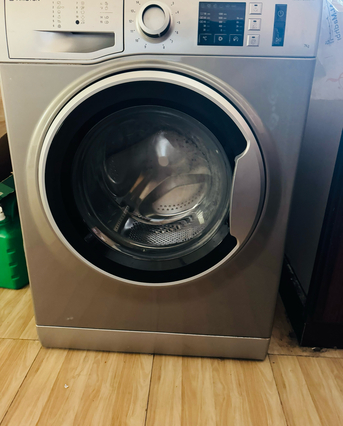 SAR 1500,  7kg Washing Machin Front Loar  For Sale photo 1