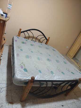 SAR 200,  Furniture For Sale photo 2