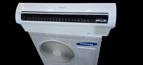 SAR 700,  Samsung Power Consumption  Air-conditioner For Selling photo 2