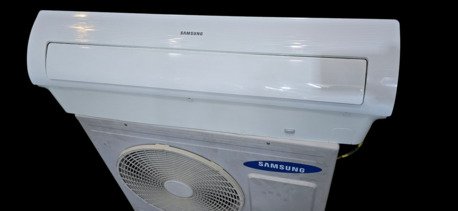 SAR 700,  Samsung Power Consumption  Air-conditioner For Selling photo 3