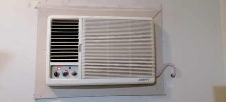 SAR 350,  Window A Offer - SAR 350  Free Delivery And Install  Good Conditions Ac Available  Aziziya photo 3