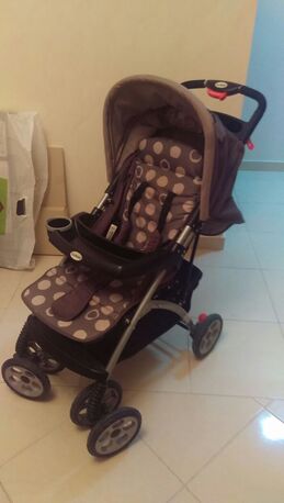 SAR 750,  Samsung Refrigerator & Baby Pram For Sale – Al Murabba, Riyadh Household Items For Sale – photo 1
