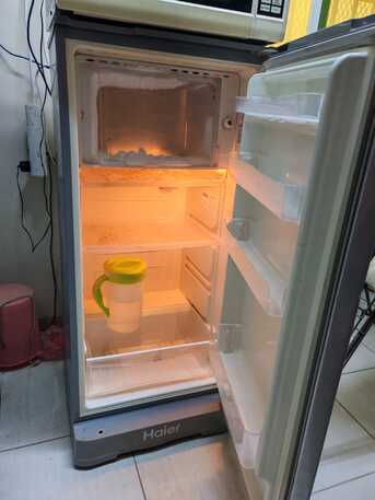 SAR 325,  Single Door Refrigerator For Sale photo 2