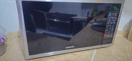 SAR 250,  Samsung Microwave photo 1