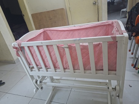 SAR 75,  Baby Cot photo 1