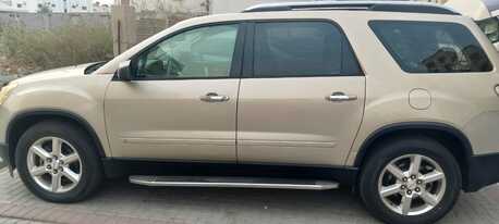 SAR 16000,  2009 GMC Acadia SLT | 8-Seater | Valid Istimara | Family SUV | Jeddah photo 2