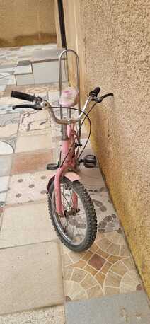 SAR 70,  Kids Bicycle (4 To 9 Ages) photo 2