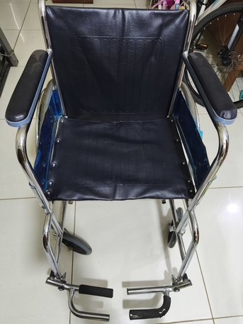 SAR 100,  Wheel Chair For Sale In Excellent Condition. photo 1