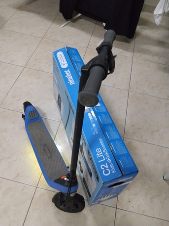 SAR 500,  Urgent Sale Electric Scooter. C2 Ninebot Rearly Used photo 3