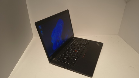 SAR 1499,  **SPECIAL OFFER** - Lenovo ThinkPad X13 | Core I7 10th Gen | 16GB RAM | 256GB SSD photo 3