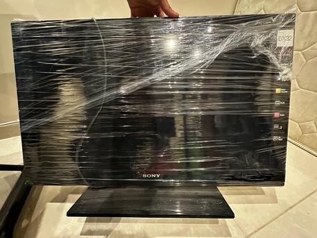 SAR 200,  Sony BRAVIA TV BX32 For Sale. Excellent Condition photo 1