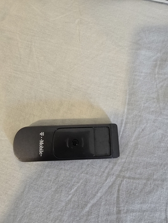 SAR 130,  T-Mobile WebConnect Rocket Laptop USB Modem (T-Mobile) photo 3