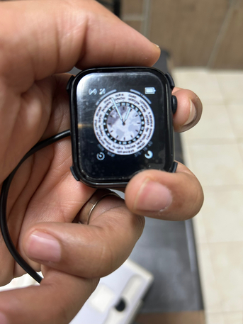 SAR 20,  Smart Watch photo 2