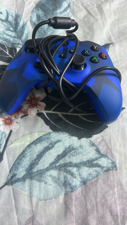 SAR 35,  Wired Controller photo 1