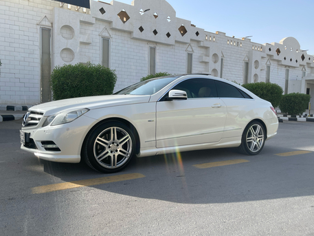 SAR 460000,  Mercedes E350 2012 Coupe Full Option photo 2